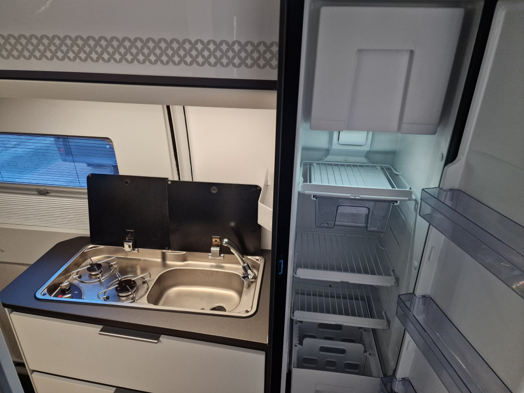 Adria 600 SPB Supreme Foto: 9