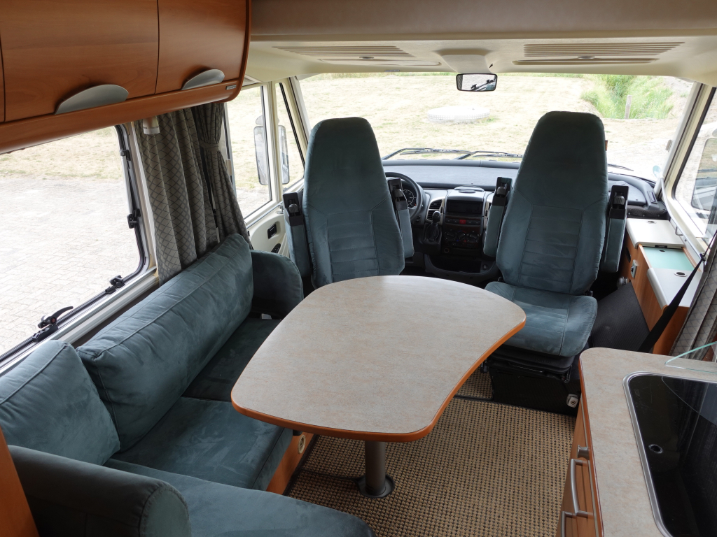 Hymer B614 foto: 4