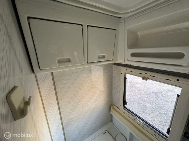 Peugeot boxer/globe-trave Alkhoven foto: 7