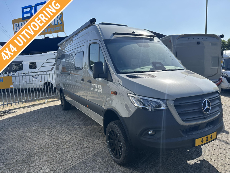 Hymer Grand Canyon S 700 CROSS TRAIL 4x4 190CV foto: 0