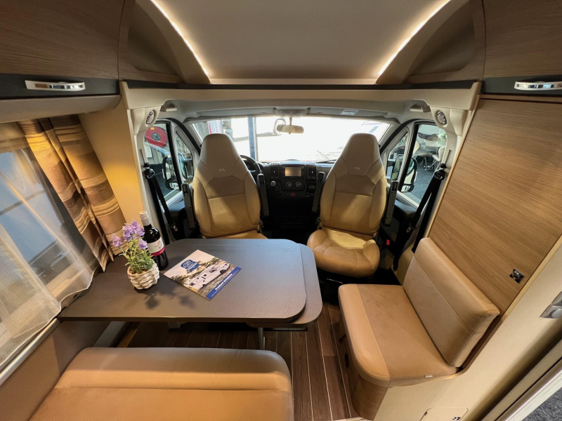Adria Compact Axess SL Lengtebedden, TV, compact  foto: 1