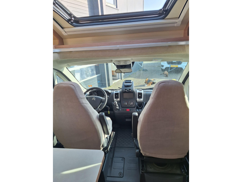 Itineo PF 600 5.99m and yet very spacious!! photo: 9
