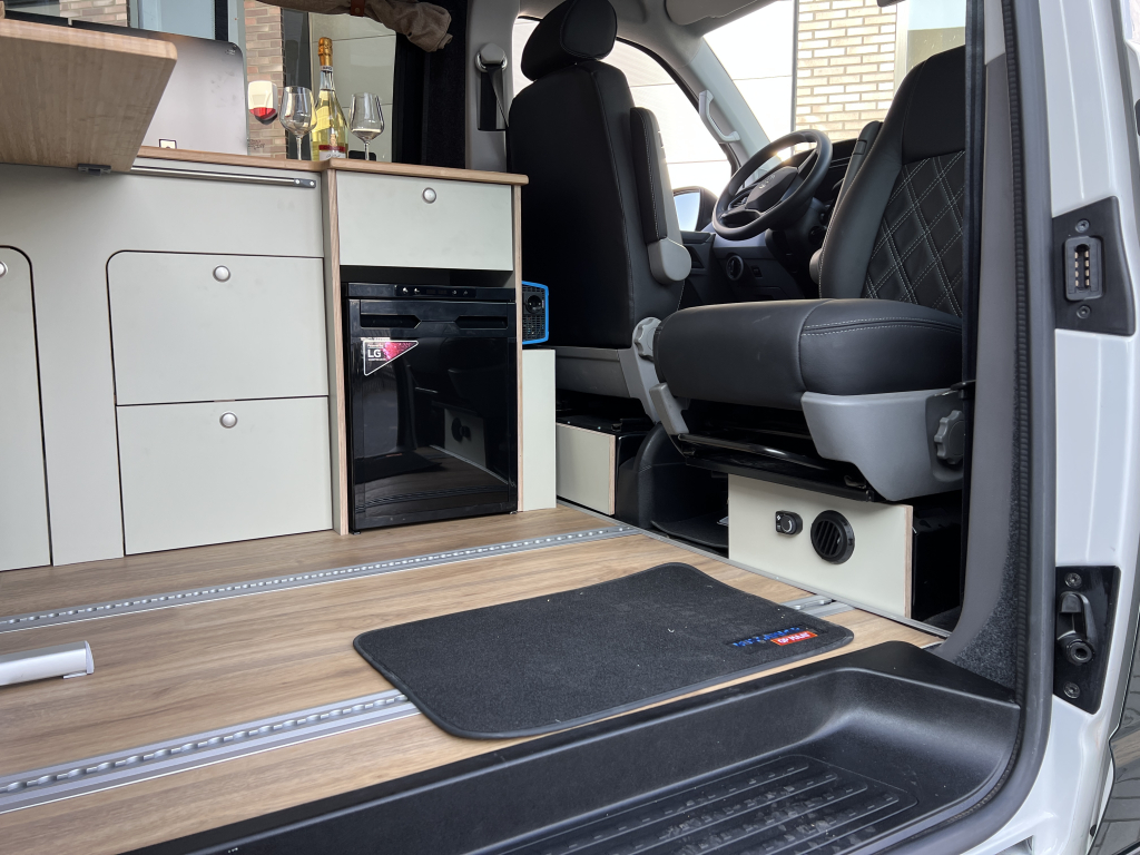 Volkswagen T6 Florida 2021 L1H1 foto: 4