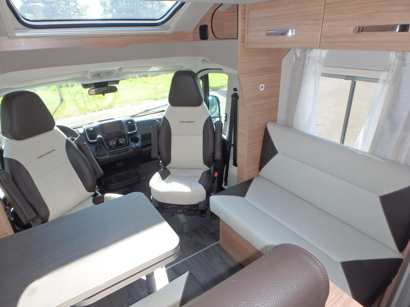 Weinsberg CaraSuite Spicy 650 MF  foto: 13