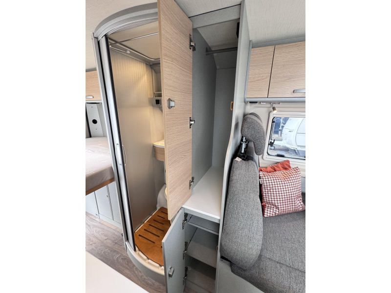 Hymer Free 600 - 4 persoons -  foto: 11