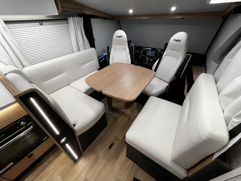 Pilote G 740 GJ Camper, 5-Personen 2027 Foto: 5