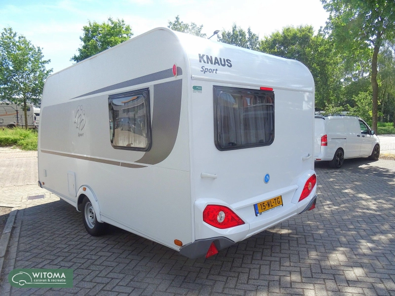 Toldo de avance Knaus Sport 420 QD foto: 1