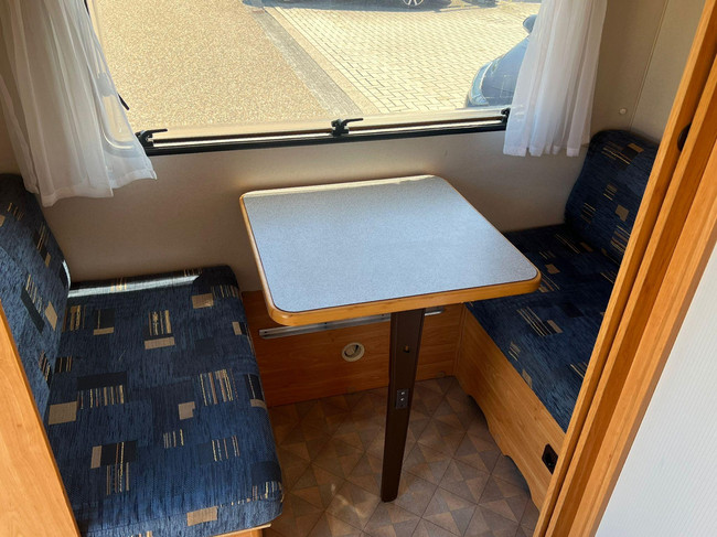 Knaus Sudwind 470 | Fietsenrek | Dinette | Luifel | Kachel foto: 7