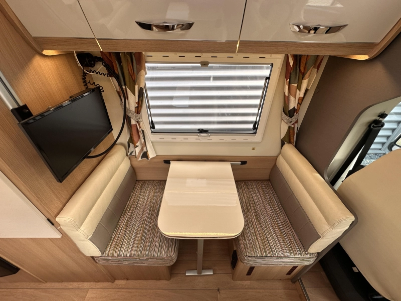 McLouis Glamys 322 Fiat 6-Persoons Stapelbed  foto: 9