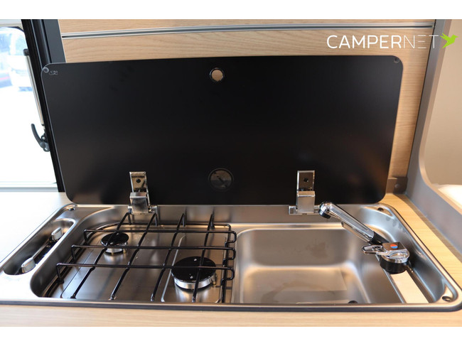 LMC Innovan 640 140cv Autom&aacute;tico | Camas individuales | Toldo | Techo panor&aacute;mico | Ventanas empotradas | Control de crucero | Nuevo disponible en stock | foto: 11