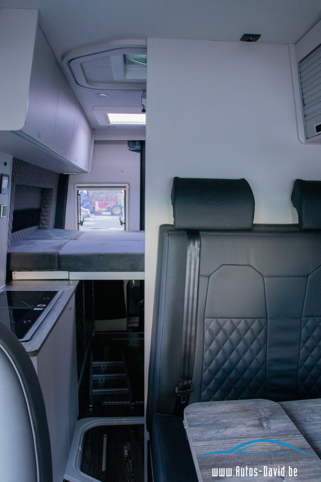 Mercedes Sprinter 319 CDI 4X4 foto: 3