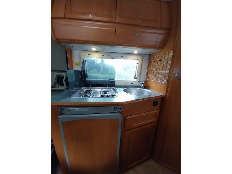 Adria Coral 640 Leuke starters camper!  foto: 6