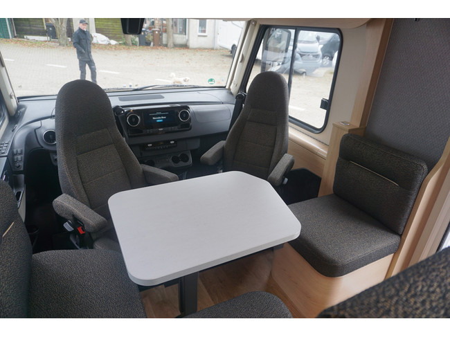 Hymer B MC I 680 Mercedes foto: 16