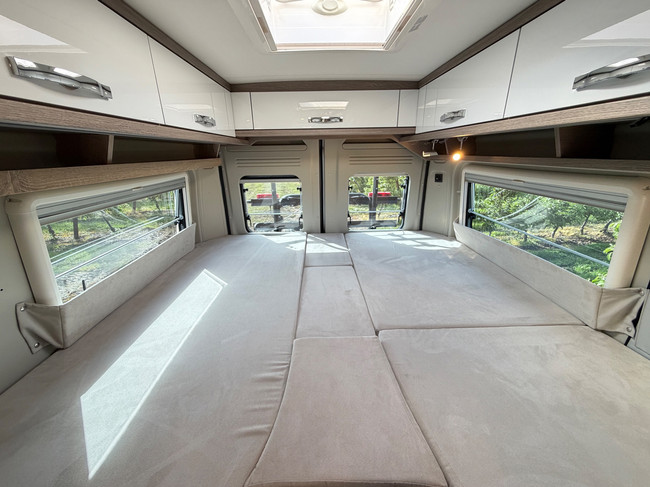 P&ouml;ssl Roadcruiser 2 A&Ntilde;OS DE GARANT&Iacute;A / Autom&aacute;tico de 9 velocidades 2024 Solar / AllSeasons / Navi / Portabicicletas giratorio foto: 13