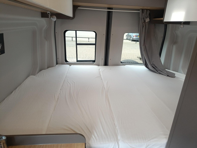 LMC Innovan 590 Dakar Edition foto: 20