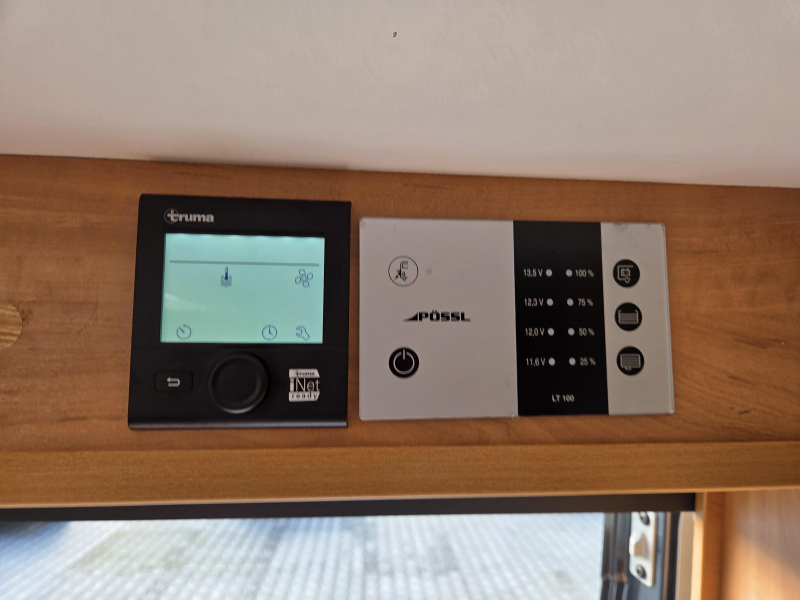 Pössl Roadcamp R 540 Lithium 200A Zonnepaneel  foto: 10