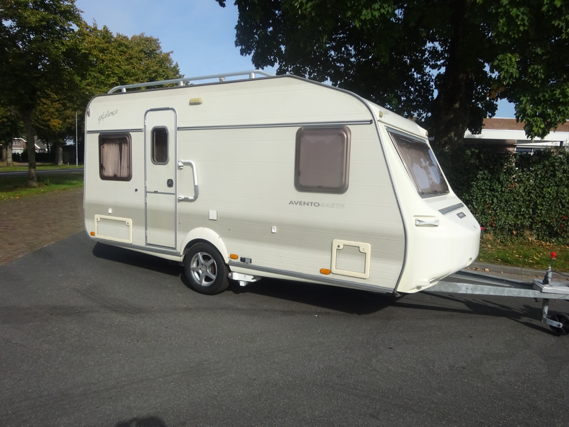 Avento Excellence 445 Frans Bed + Nieuwe Mover