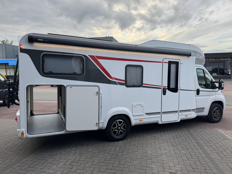 LMC Tourer Lift H 730 G 9T Automaat- 2X Airco  foto: 14