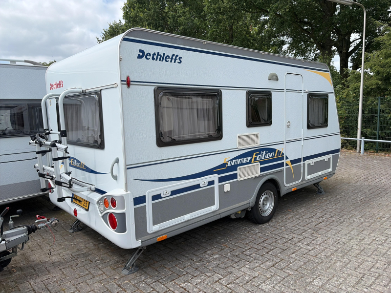 Dethleffs Summer Edition 430 DB Mover/Auvent/Porte-v&eacute;los photo : 1