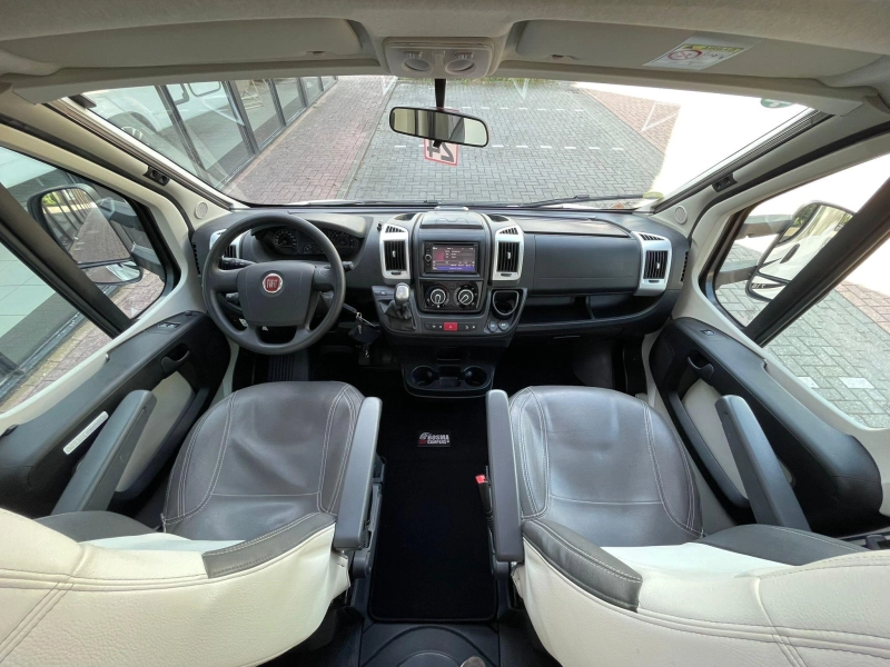 Chausson Special Edition 718 XLB Automaat Queensbed Airco  foto: 11