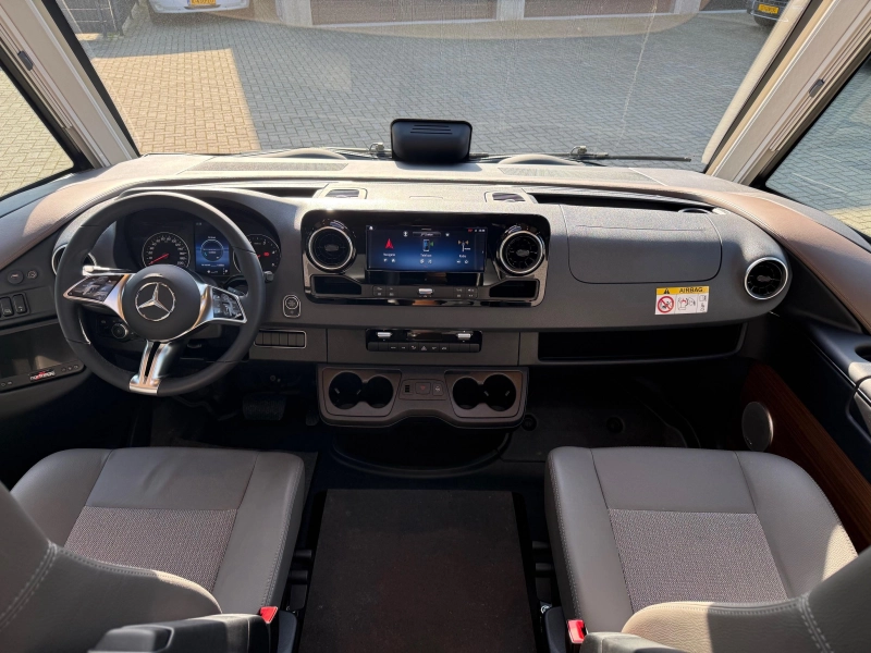 Carthago Chic C-Line T 4.9 LE Nieuw uit voorraad  foto: 2