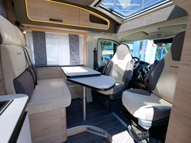 Weinsberg CaraCompact 600 MEG modelo 2027, autom&aacute;tico foto: 7