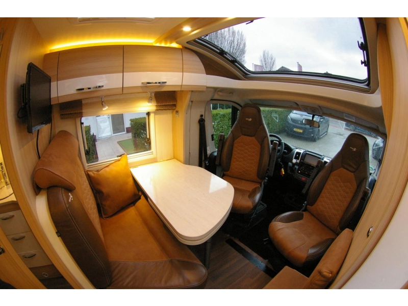 Bürstner Travel Van T 620 G Enkele bedden, Automaat  foto: 8