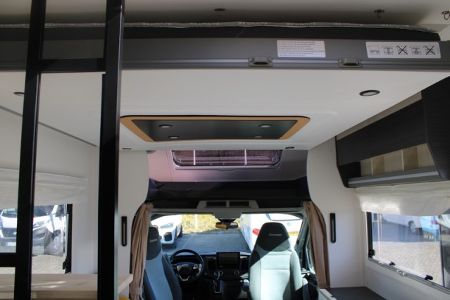 Nagenoeg nieuwe Exclusieve Line 660 Chausson AUTOMAAT dubbele toegangsdeur Artic pack (70  foto: 62