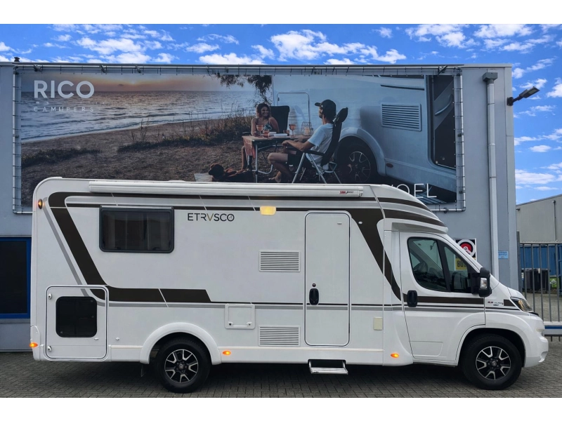 Etrusco T 6900 QB Lichtgewicht top camper  foto: 2