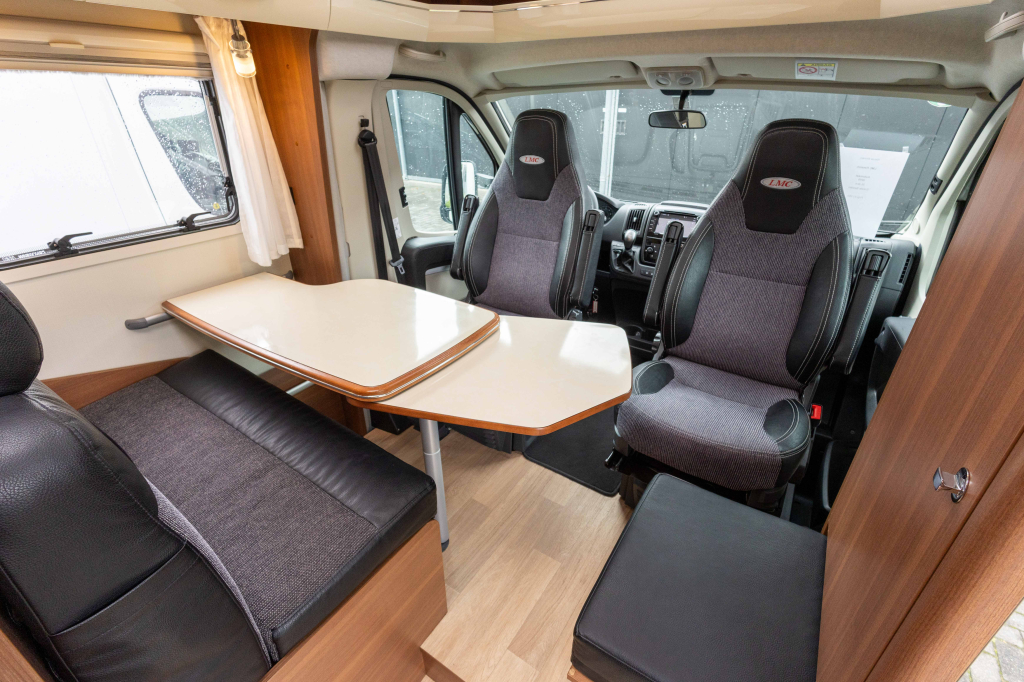 LMC T672 foto: 6