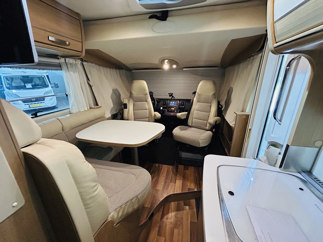 Hymer EX 578 Excsis-I Lengte bedden, Automaat! Slechts 86.404 Km. foto: 12