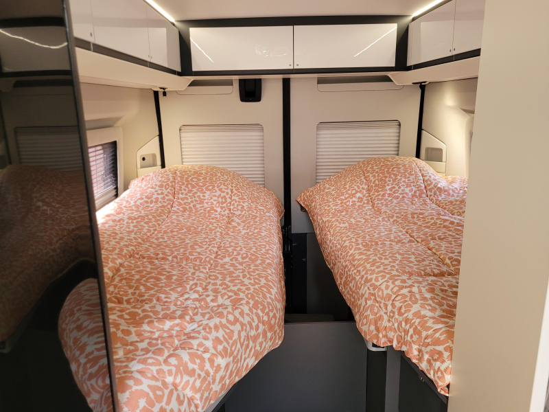 Adria Twin 640 SLB super komplett/Levelsyst Foto: 19