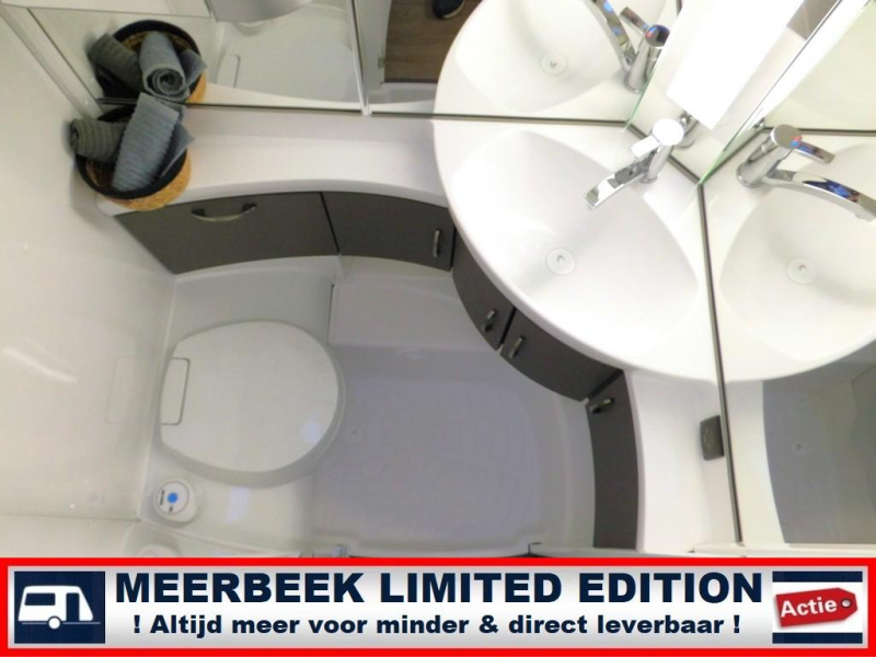 Hobby Excellent Edition 540 UFF 3879,=KORTING AIRCO+THULE  foto: 21