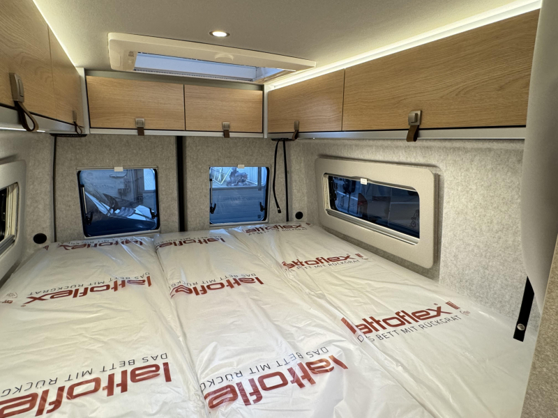 Hymer Grand Canyon S 700 4x4 - hefdak - lengtebed  foto: 13