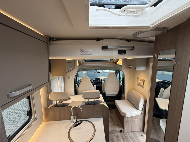 Carado T328 Pro+ Autom&aacute;tico 5 asientos y plazas para dormir!! foto: 6