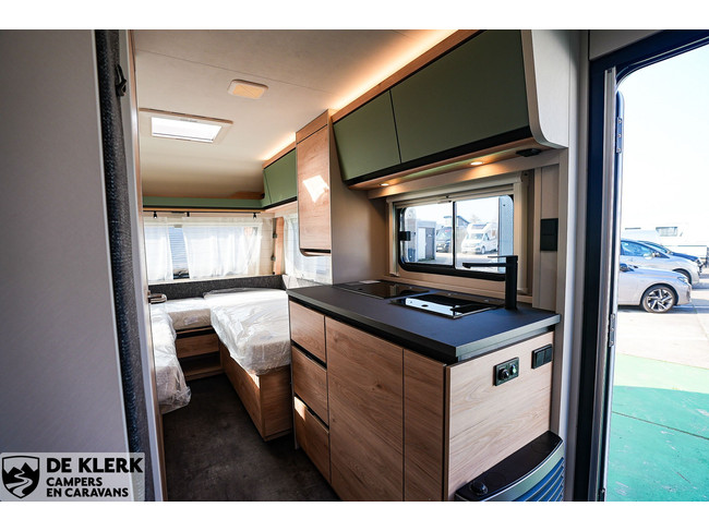 Dethleffs CAMPER 460 EL Christmas Special foto: 11