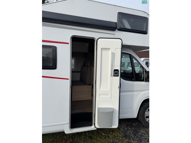 LMC Tourer 690A foto: 15