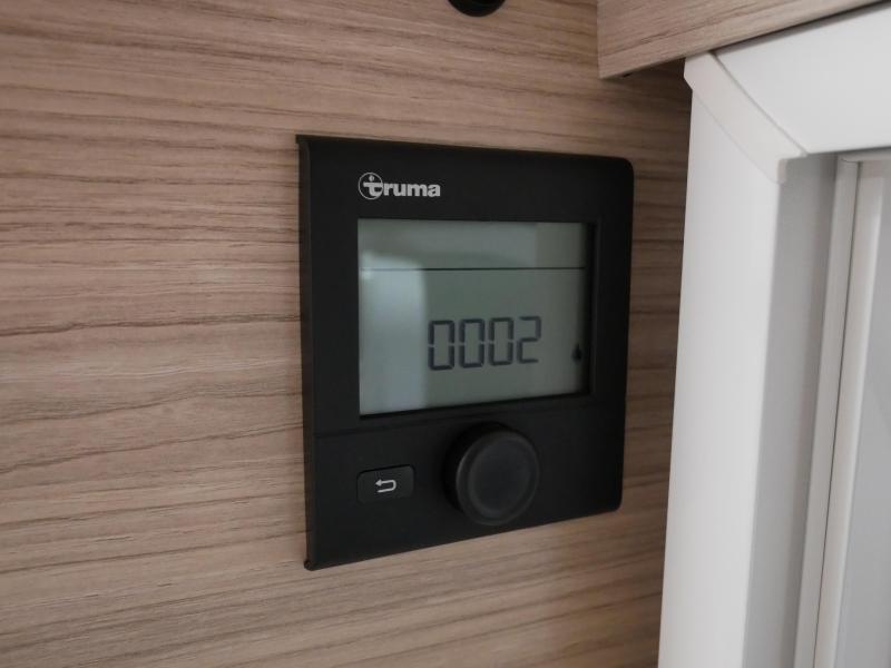 Fendt Bianco Activ 465 SFH Model 2026  foto: 15