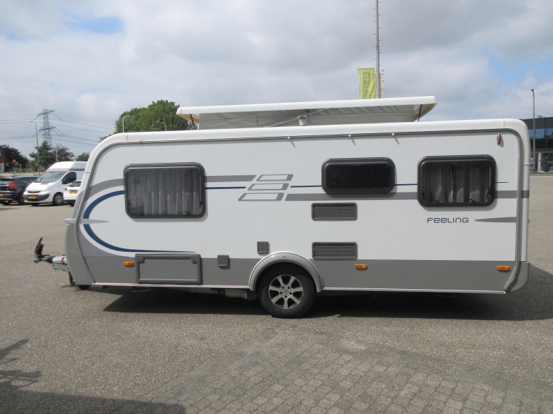 Eriba Feeling 470 CAMAS INDIVIDUALES Y MOVER foto: 18