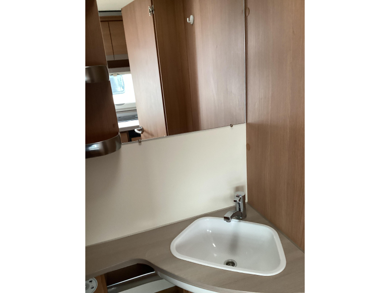 Knaus Sport 460 EU camas individuales foto: 15