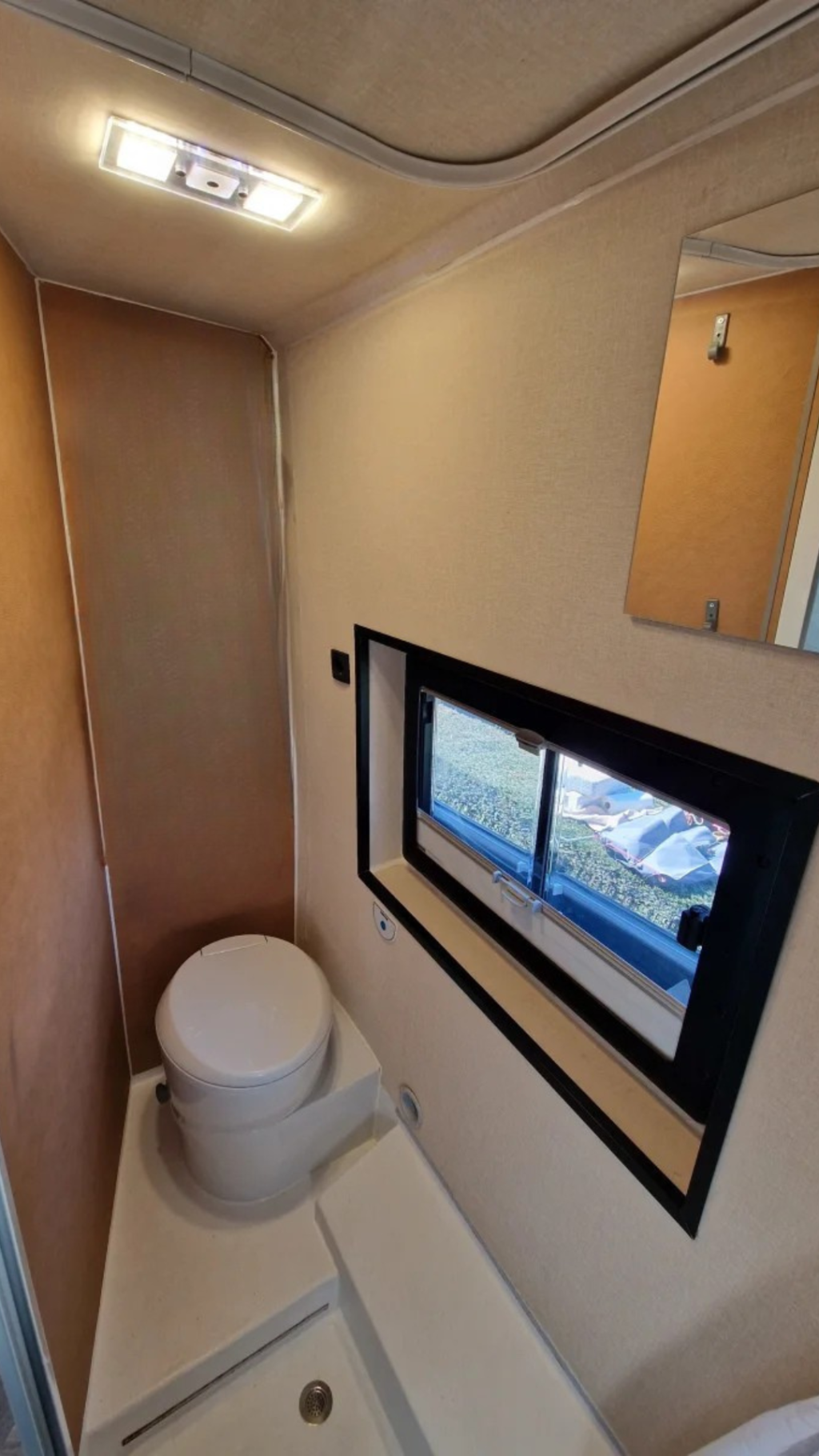 Ford Transit Foto: 18