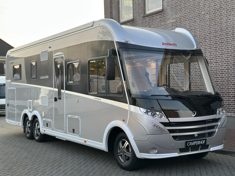Dethleffs Globetrotter 7850 XLI DBM Premium, Meubles hauts photo : 1