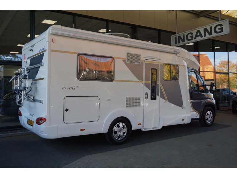 Eura Mobil Profila 670 SB 180PK Automaat  foto: 13