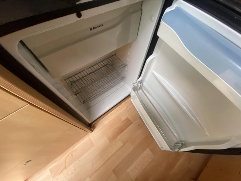 Dethleffs Advantage 6611 T Einzelbetten VOLL Klimaanlage Foto: 11
