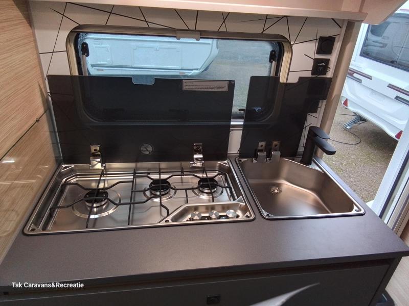 Fendt Apero 495 SKM met gratis dakairco+mover  foto: 9