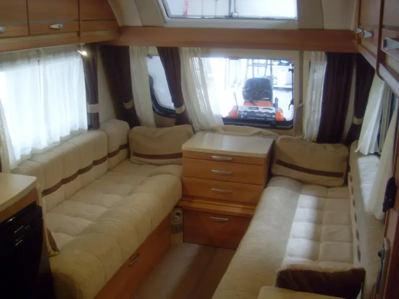 Sprite Cruzer 460 SR met Mover