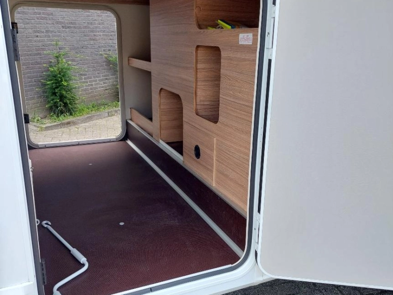 Weinsberg CaraLoft 650 ME 9-Gang-Automatik! Foto: 10