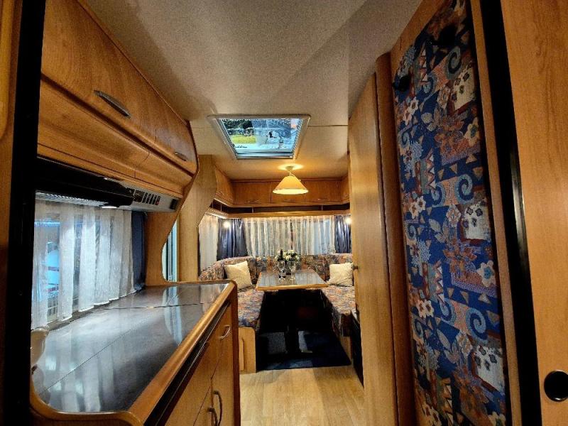 Hobby Excellent 450 UB  foto: 10