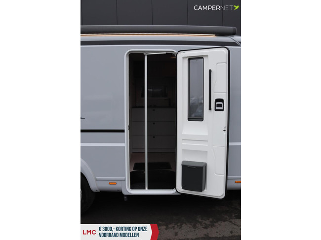 LMC Cruiser 750 EF 180cv Autom&aacute;tico | Calefacci&oacute;n di&eacute;sel | Cara a cara | Faros LED | Camas longitudinales | Ducha separada | Nuevo de la foto: 4