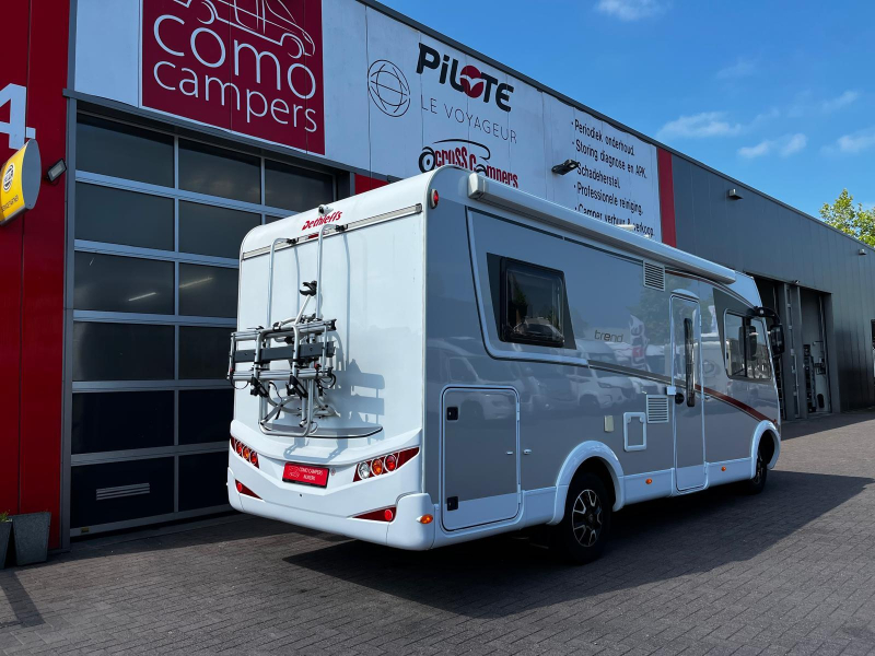 Dethleffs Trend 6757 Camper, Integrated 4 pers photo: 2